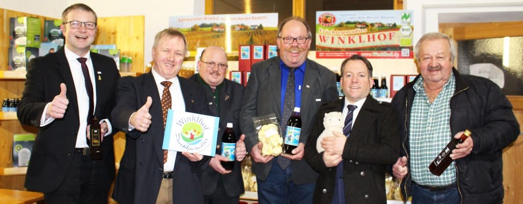 EUROPA AUF DEM WINKLHOF: LOB FÜR DEN BIO-LANDWIRT ALS GARANT DER ARTENVIELFALT